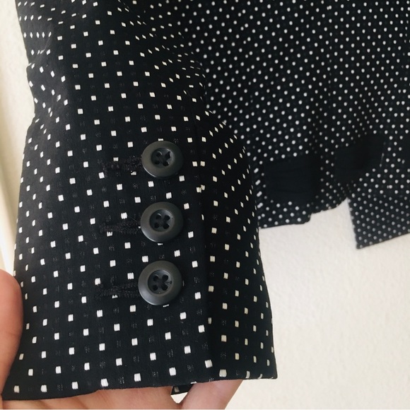 Black Blazer - Picture 5 of 6